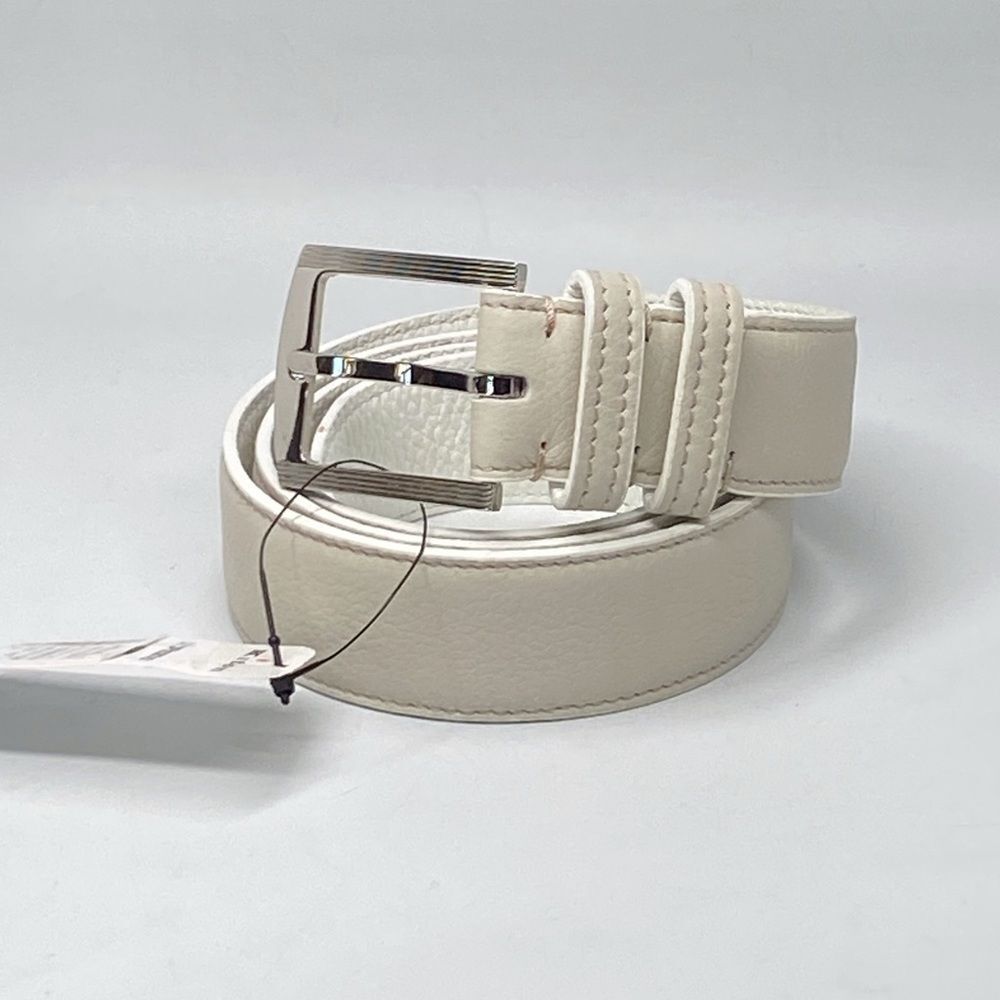 Kiton Men's Leather Buckle Belt In Dirty White size 110/44”
